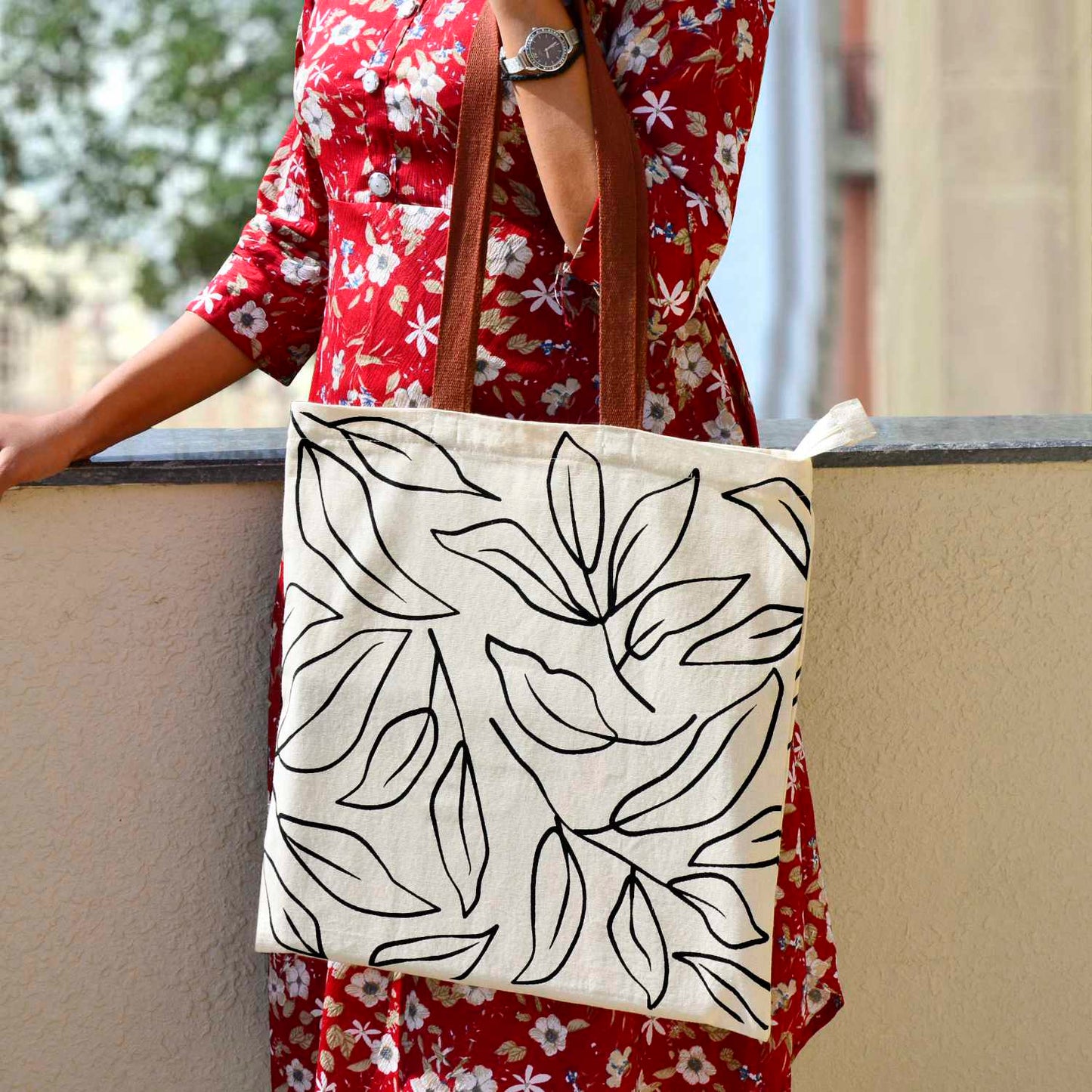 Large Cotton Designer Canvas Tote Bag with Zip, Inner Pocket for Shopping, Office & Daily Use (Abstract Black & White) - View 5