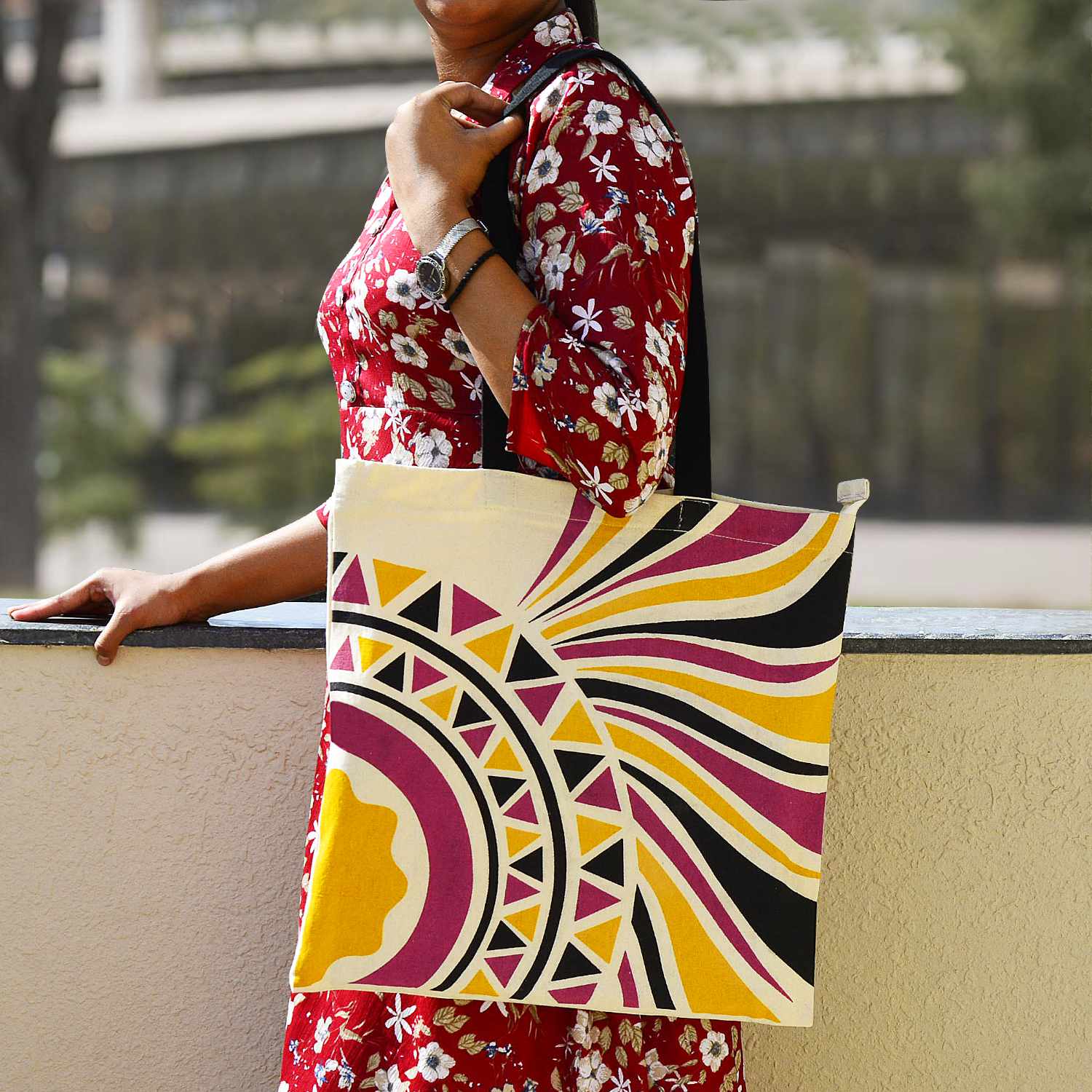 Large Cotton Designer Canvas Tote Bag with Zip, Inner Pocket for Shopping, Office & Daily Use (Multicolor Geometric Print)