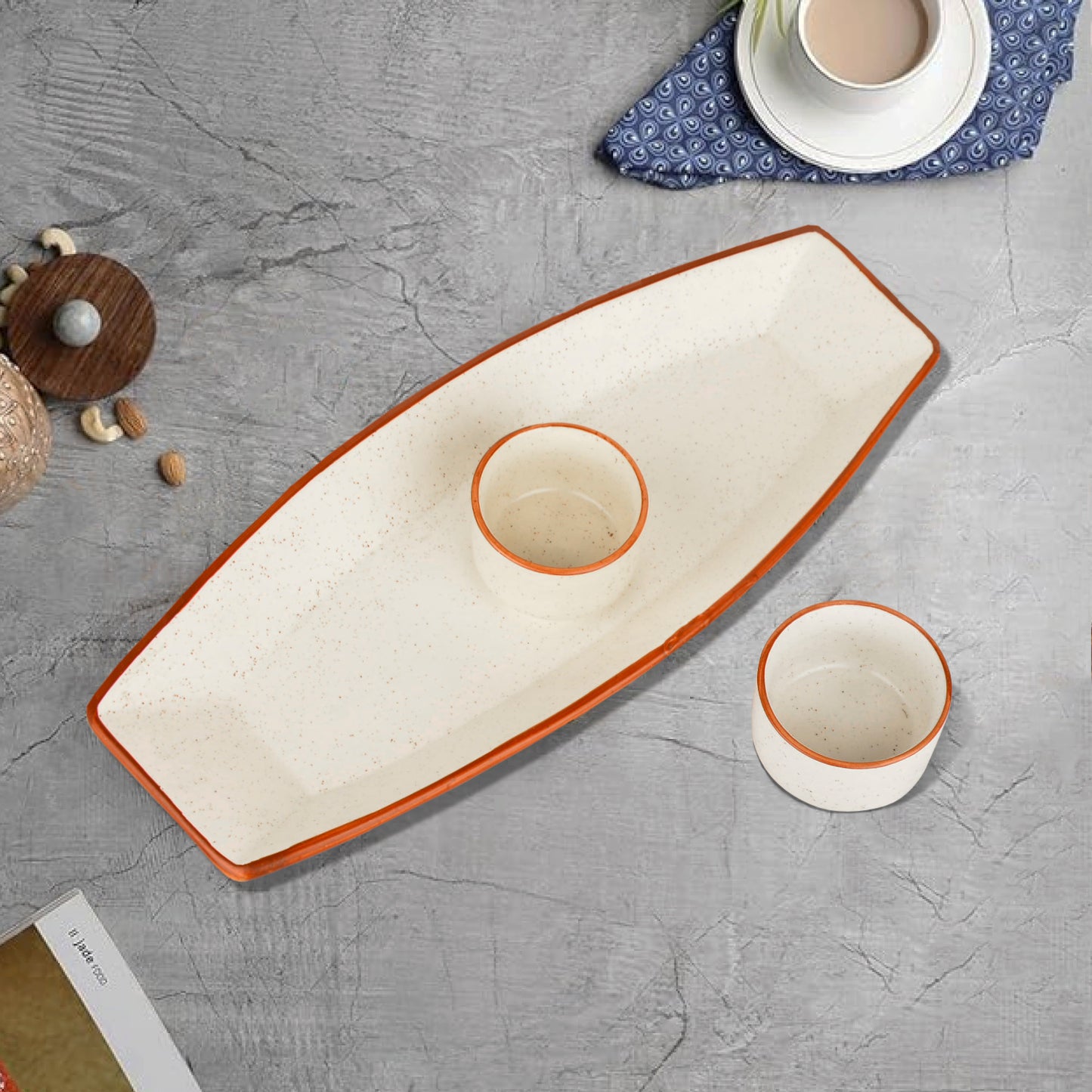Hand Painted Ceramic Serving Platter With Two Dip Bowls (Off White, L x B – 34.5 cm x 14.5 cm)