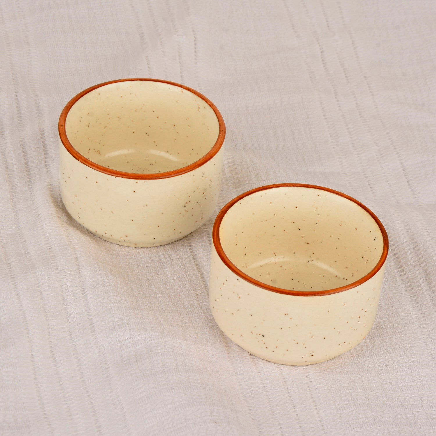 Hand Painted Ceramic Serving Platter With Two Dip Bowls (Off White, L x B – 34.5 cm x 14.5 cm) - View 5