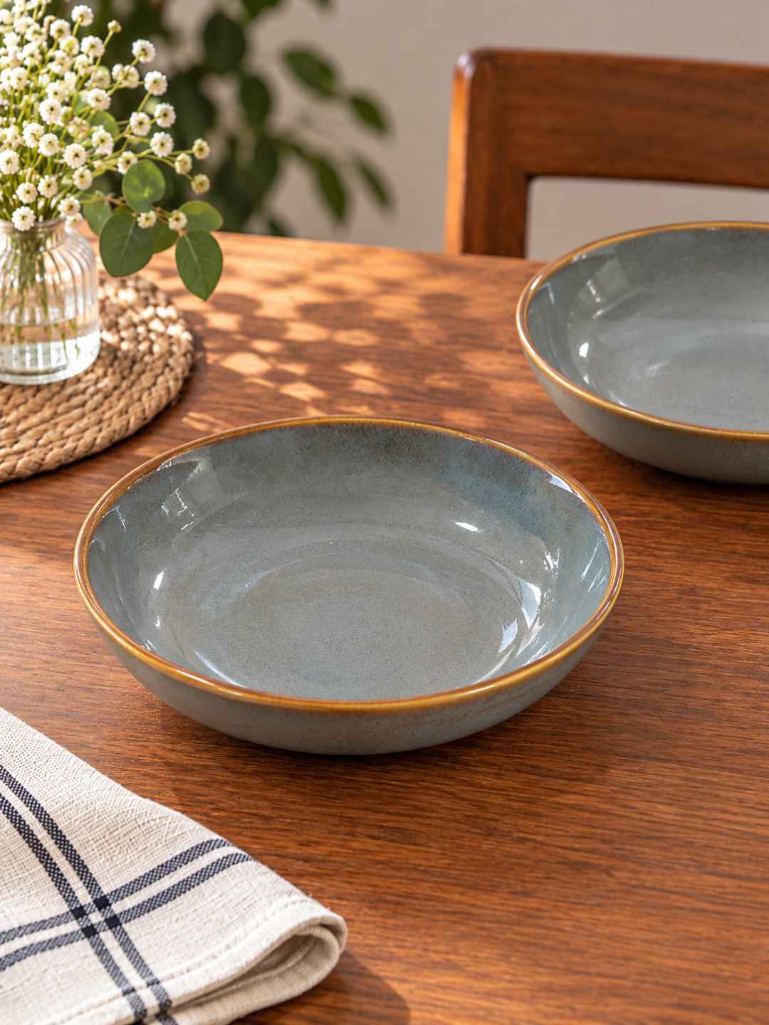 Ceramic Shallow Serving Bowl - Reactive Olive Green - 650 ml - 20 cm - Set of 2