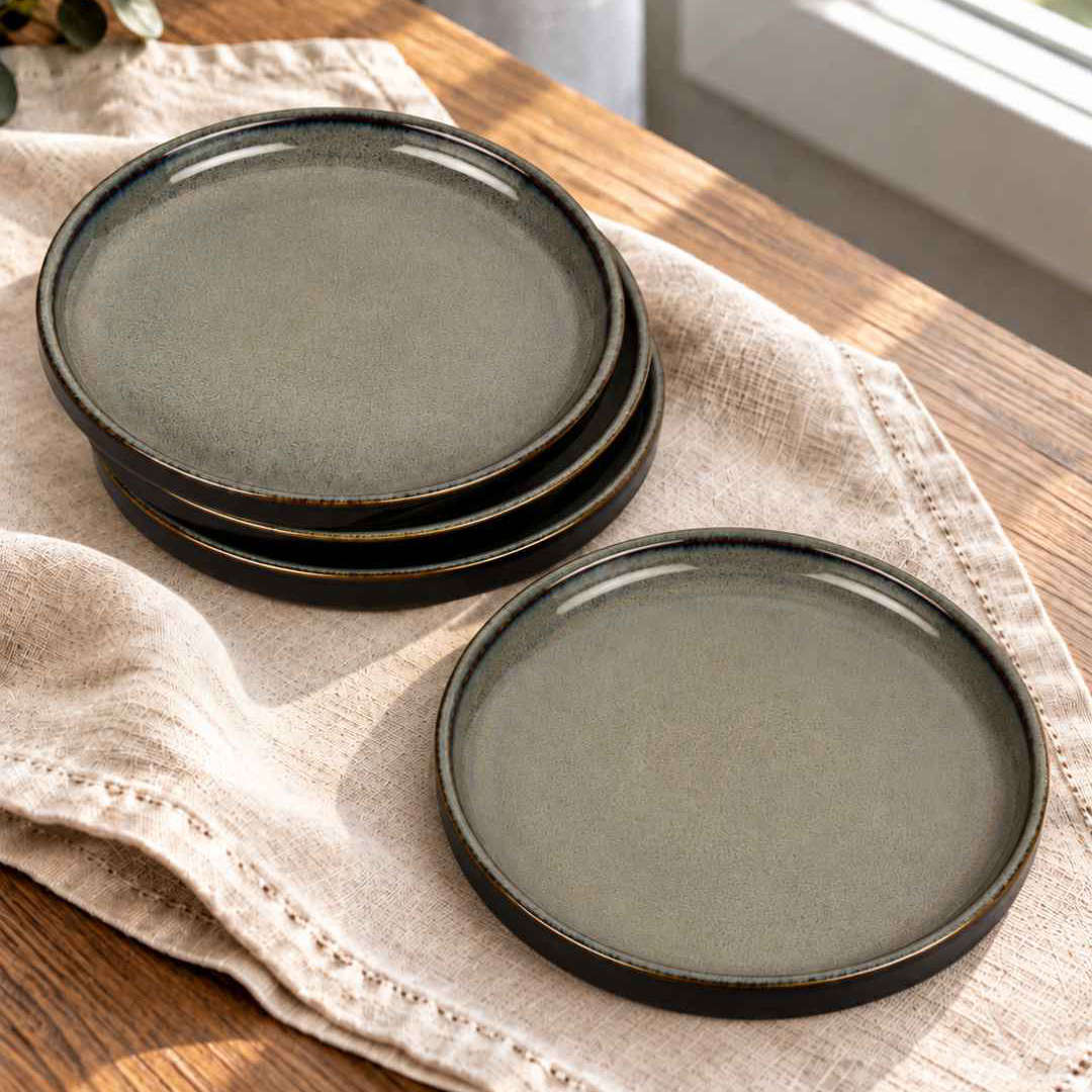 Ceramic Dinner Plates with Raised Rim - Set of 4 - Charcoal Grey - 26 cm - 1040 gm each