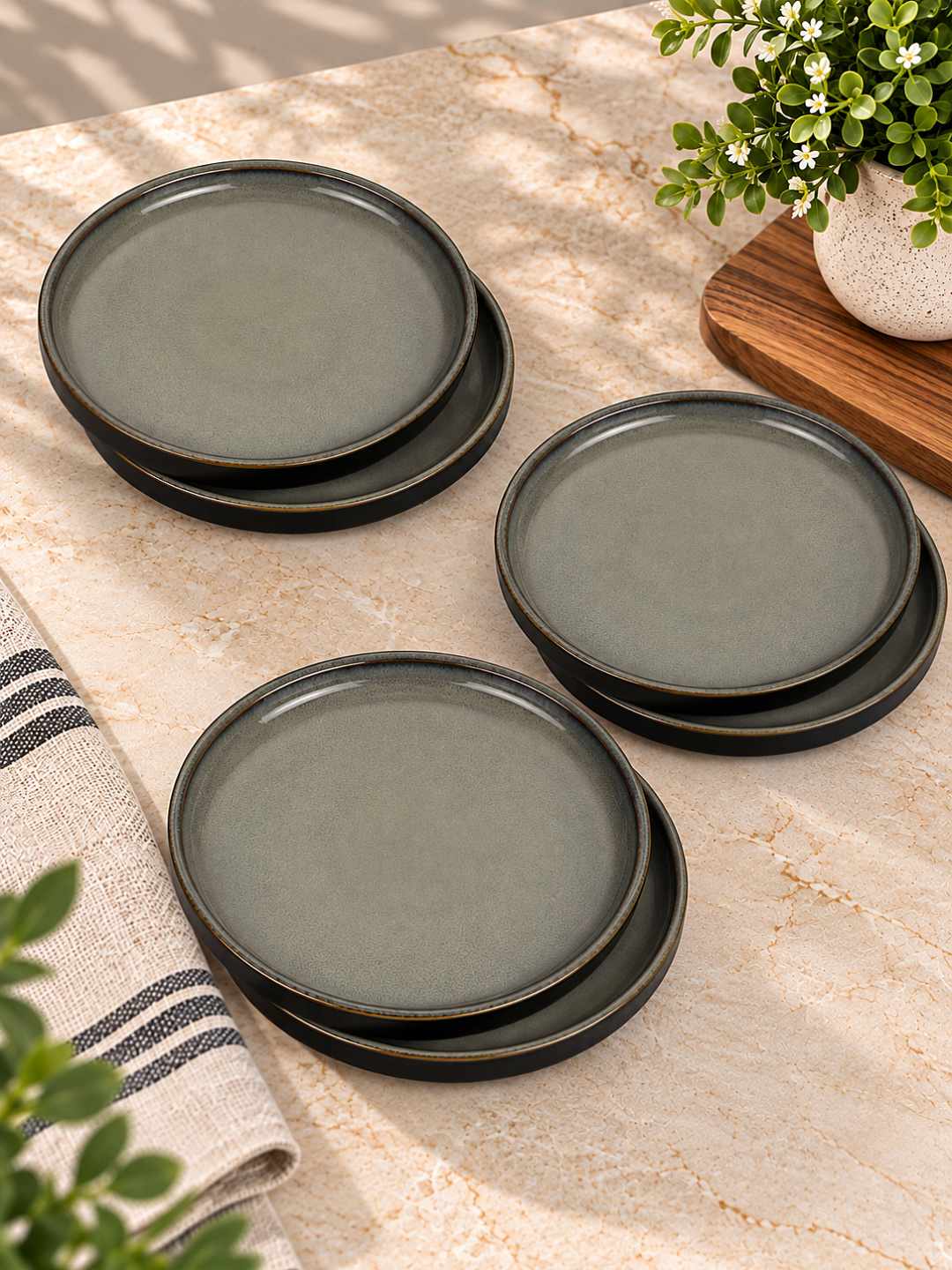 Ceramic Quarter Plates with Raised Rim - Set of 6 - Charcoal Grey - 19 cm - 1040 gm each