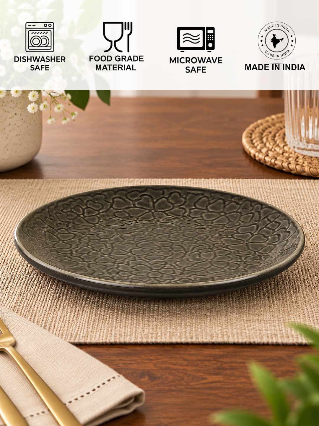 Ceramic Embossed Quarter Plates – 18 cm – Charcoal Grey – Set of 4 - 360 gm each