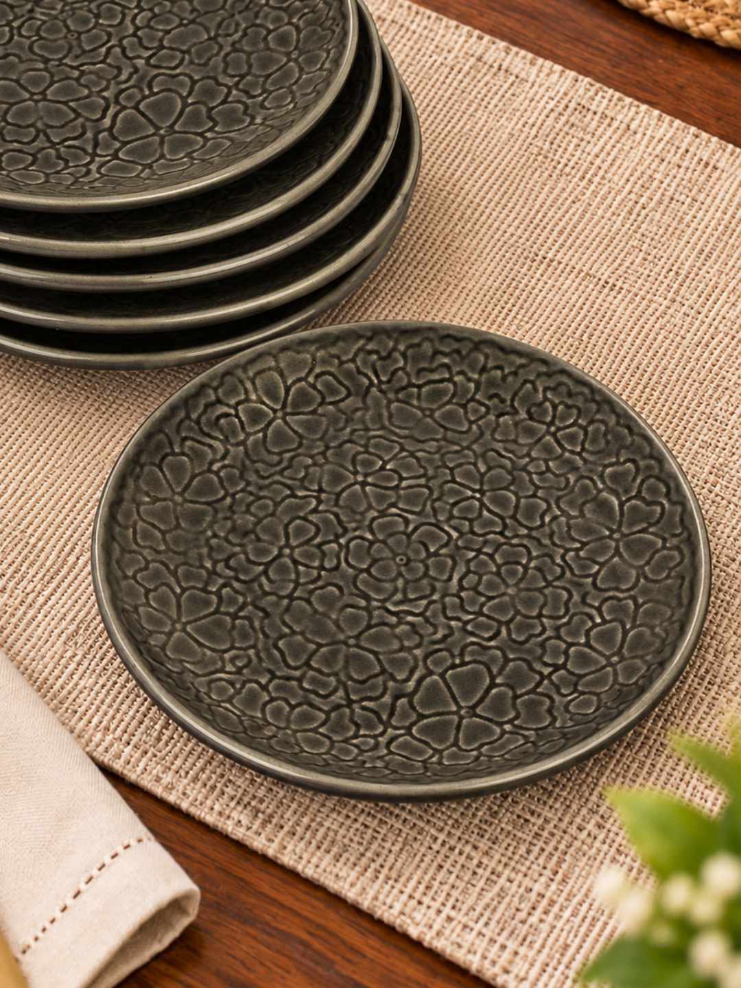 Ceramic Embossed Quarter Plates – 18 cm – Charcoal Grey – Set of 6 - 360 gm each