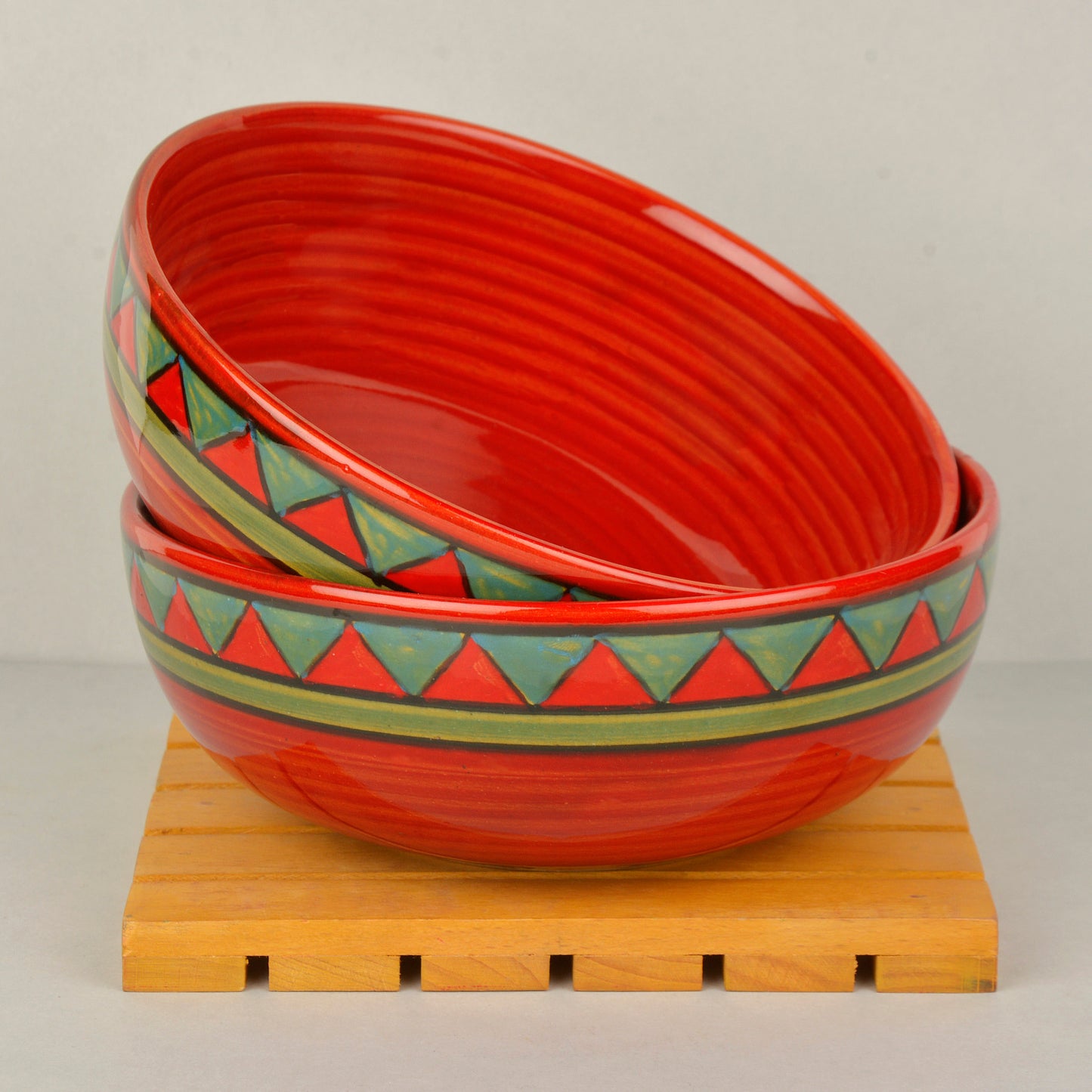 Hand Painted Ceramic Serving Bowls (Set of 2, Red and Green, 400 ml) - View 3