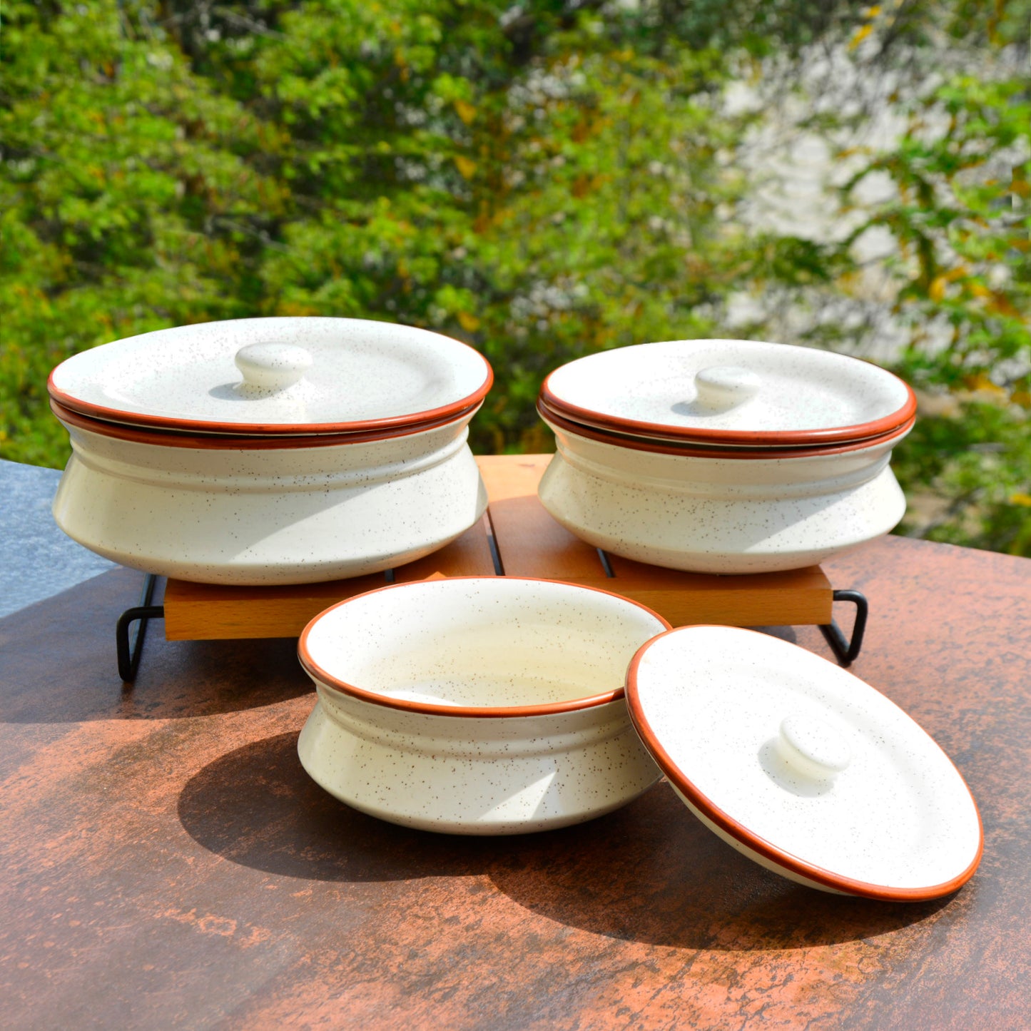 Hand Crafted Ceramic Handi with Lid (Set of 3, 1500 ml, 1000 ml and 700 ml, Off White ) - View 3