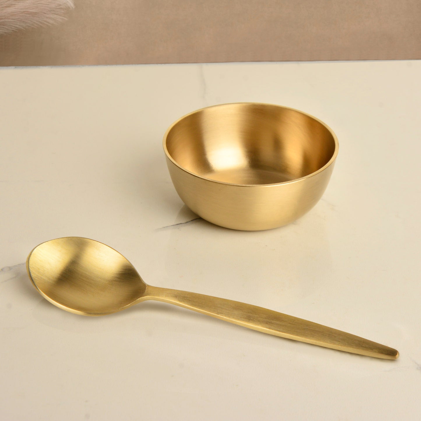 Premium Brass Heavy 4 Pieces Thali Set for Dinner ( Set of 4, 11.5 inches Plate, 3.5 inches Bowl, 250 ml Glass , 6.8 inches Spoon, Golden, Matte Finish, 1.34 kg ) - View 5
