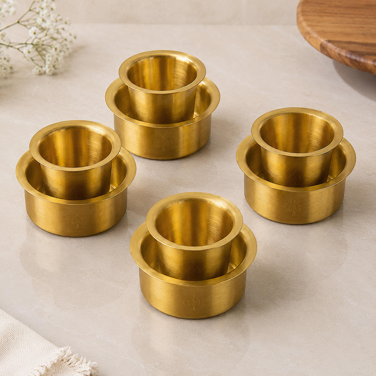 Traditional Brass Coffee Dabara (Davara) Set (Set of 4, 150 ml Cup and 200 ml Dabara, 480 gm)