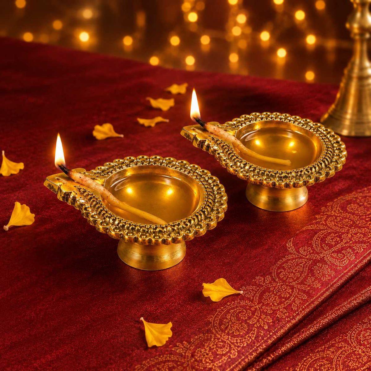 Brass Decorative Pooja Aarti Diya Set (Set of 2, L x B x H - 7 x 5.5 x 2 cm, 50 gm)