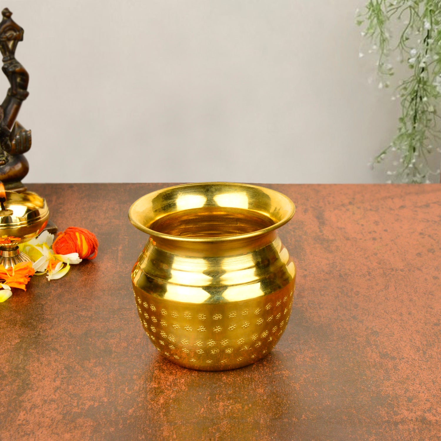 Pure Brass Hammered Lota for Puja (Diameter – 8 cm, Height – 8 cm, Weight – 80 gm) - View 3