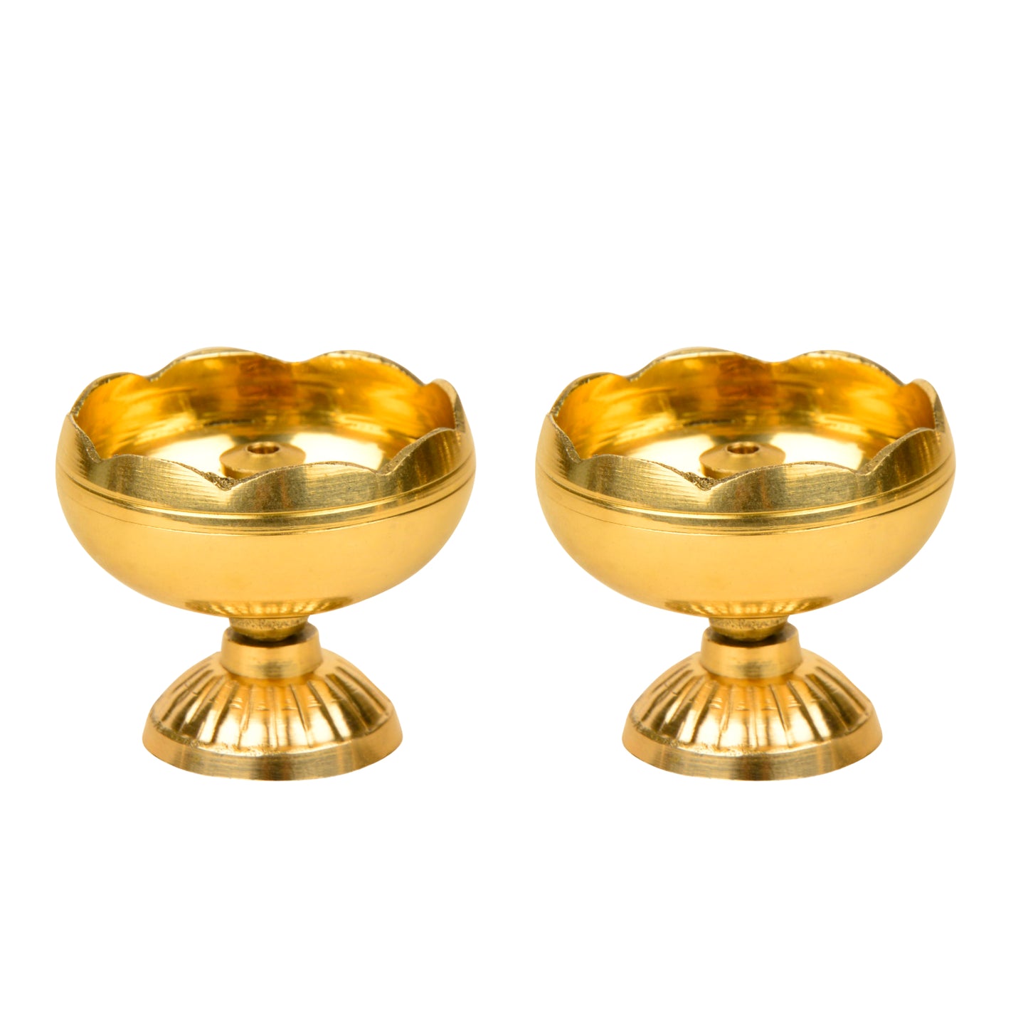 Handcrafted Brass Flower Design Pooja Diya (Set of 2, Diameter – 4.5 cm, 55 gm each) - View 4