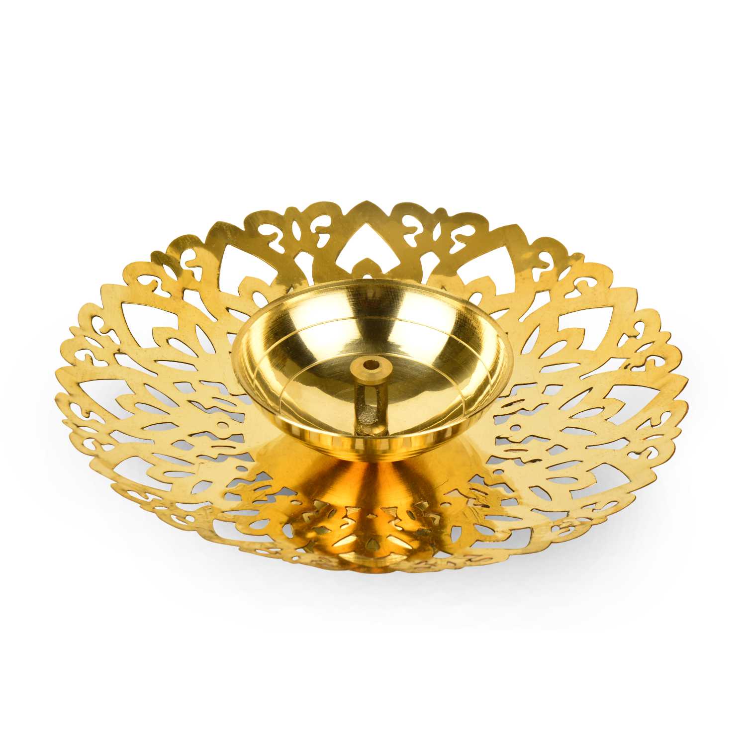 Brass Cutwork Pooja Diya (L x B x H : 12 x 12 x 3.5 cm , Weight : 70 gm) - View 3