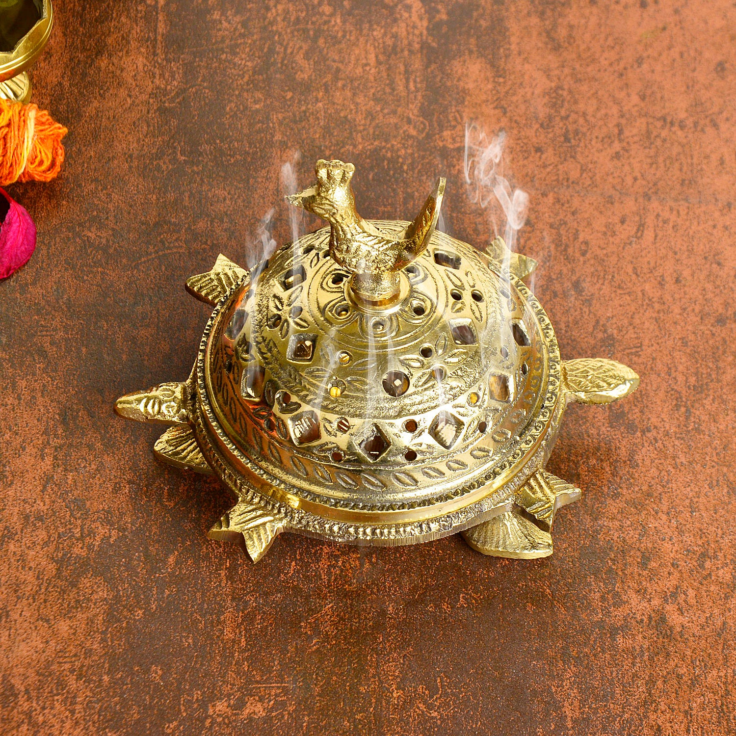 Premium Handcrafted Brass Loban Burner with Peacock (Diameter – 14 cm, 530 gm) - View 3