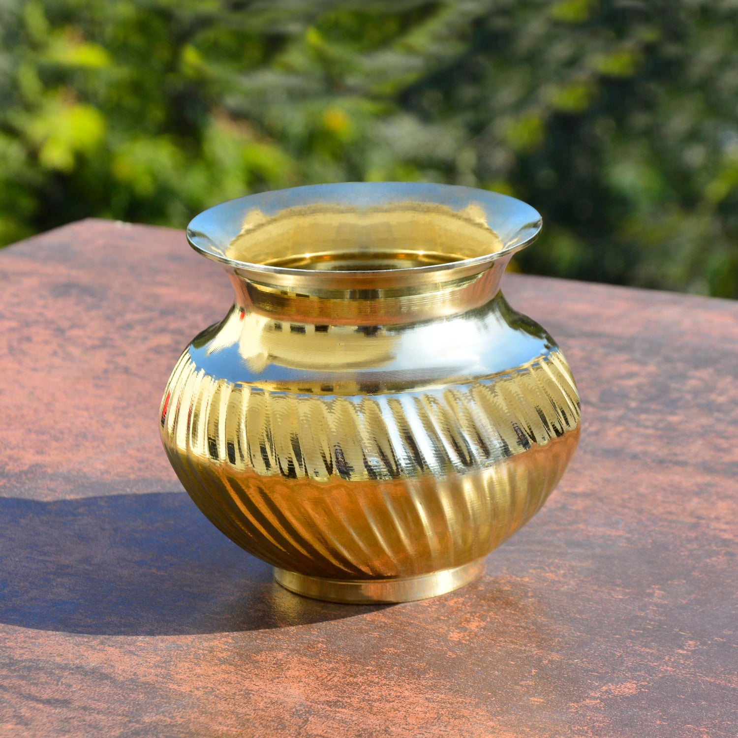 Pure Brass Lota with Grooves for Puja (Diameter – 10 cm, Height – 11 cm, Weight – 550 gm) - View 3