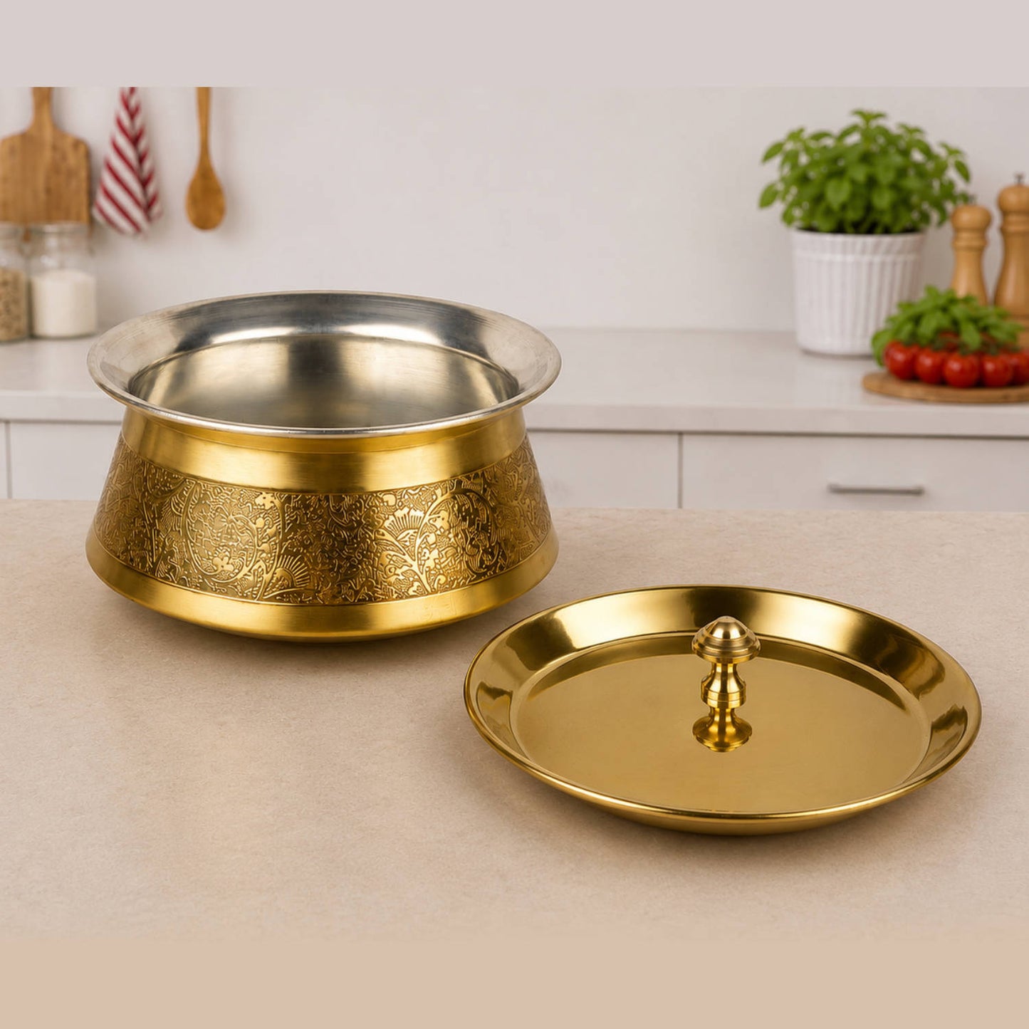 Handcrafted Brass Serving Handi with Lid (1500 ml, 860 gm)