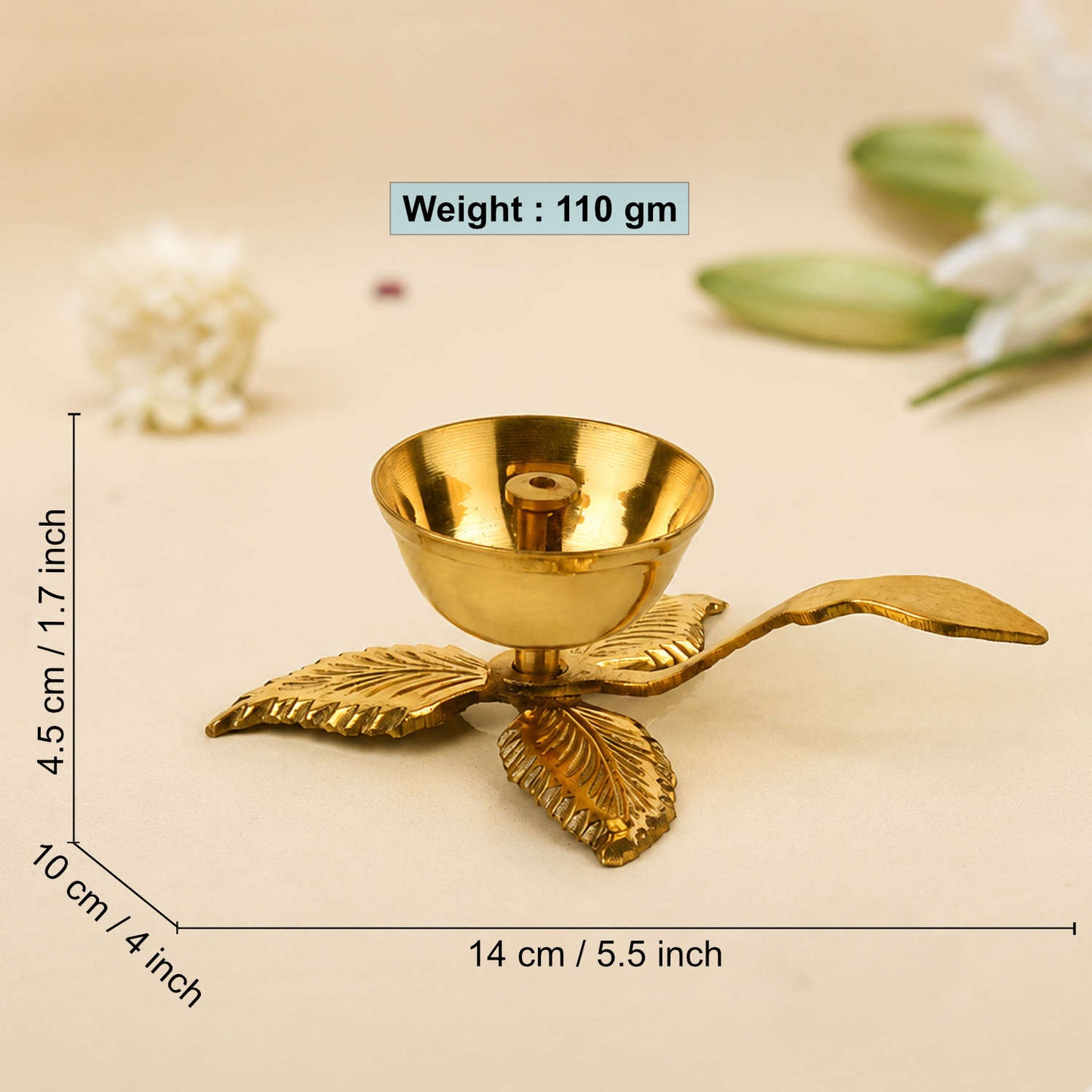 Brass Leaf Design Pooja Aarti Diya with Handle (14 x 10 x 4.5 cm, 110 gm)