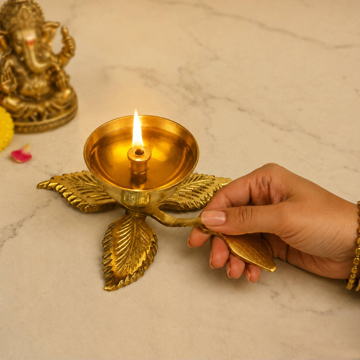 Brass Leaf Design Pooja Aarti Diya with Handle (14 x 10 x 4.5 cm, 110 gm)