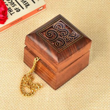  Hand Carved & Engraved Sheesham Wooden Box with Brass Inlay Work ( Brown and Gold, L x B x H - 5 cm x 5 cm x 4.5 cm ) 